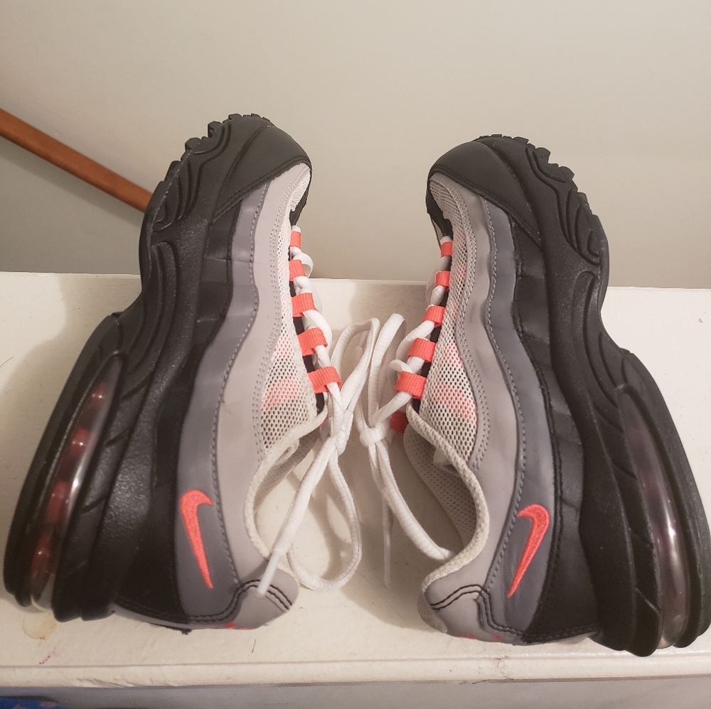 Nike air max